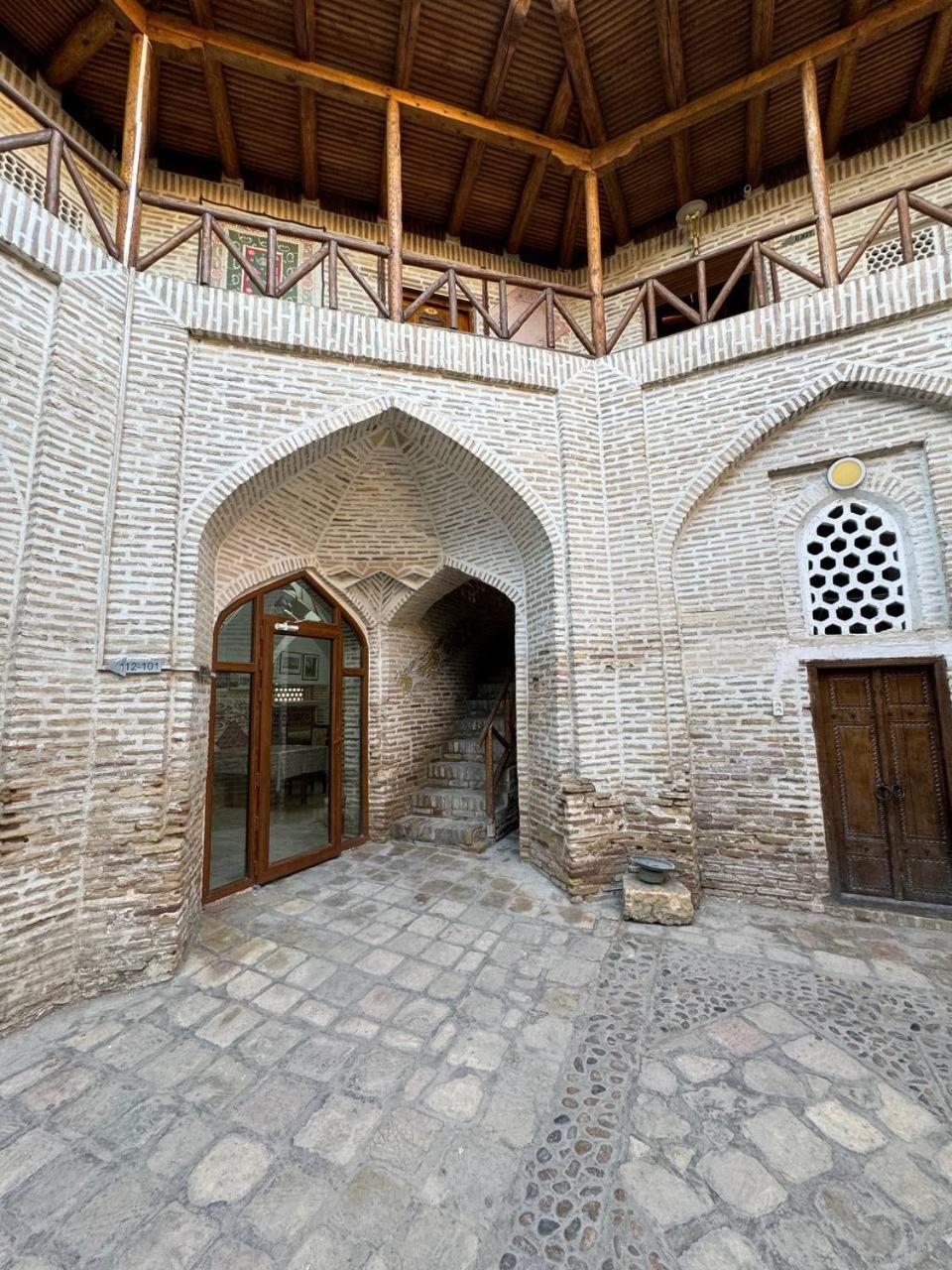 Ohun 18Th Century Caravansarai بخارى المظهر الخارجي الصورة