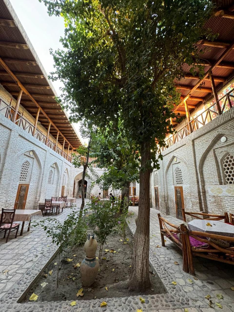 Ohun 18Th Century Caravansarai بخارى المظهر الخارجي الصورة
