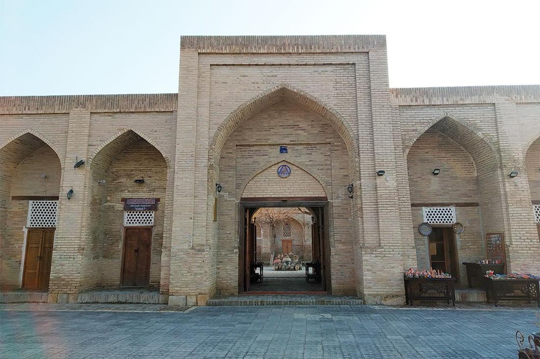 Ohun 18Th Century Caravansarai بخارى المظهر الخارجي الصورة