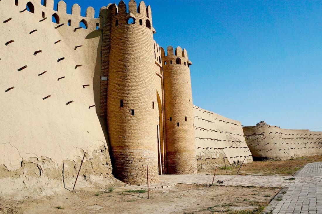 Ohun 18Th Century Caravansarai بخارى المظهر الخارجي الصورة